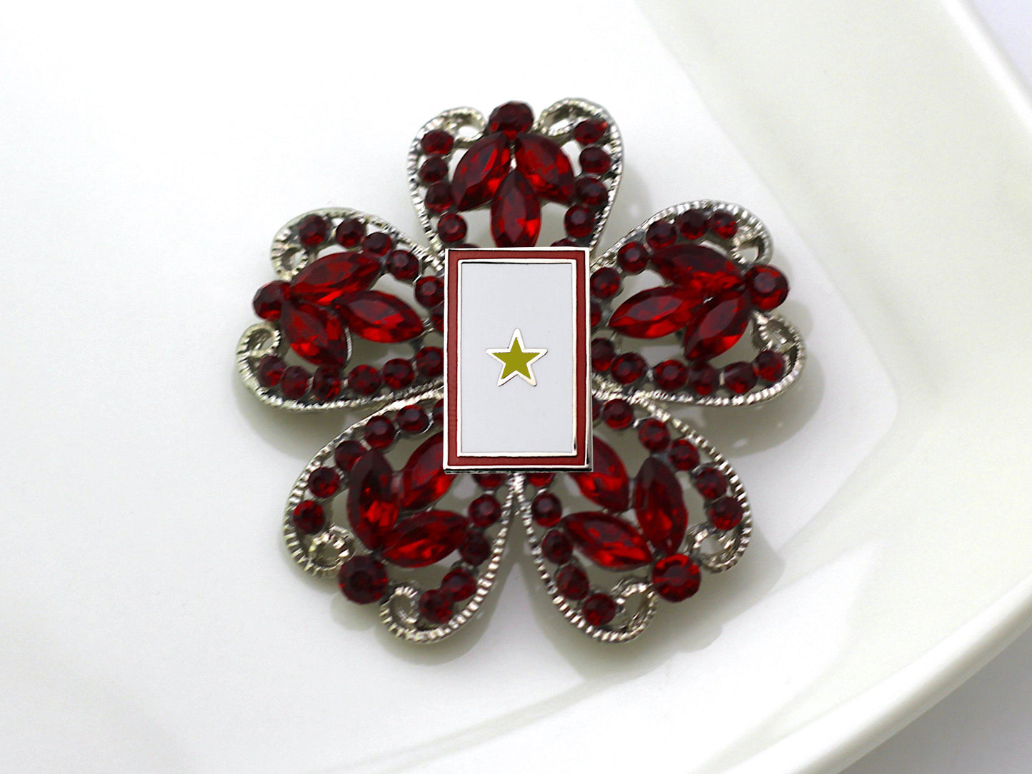 Gold Star Banner Brooch 13F