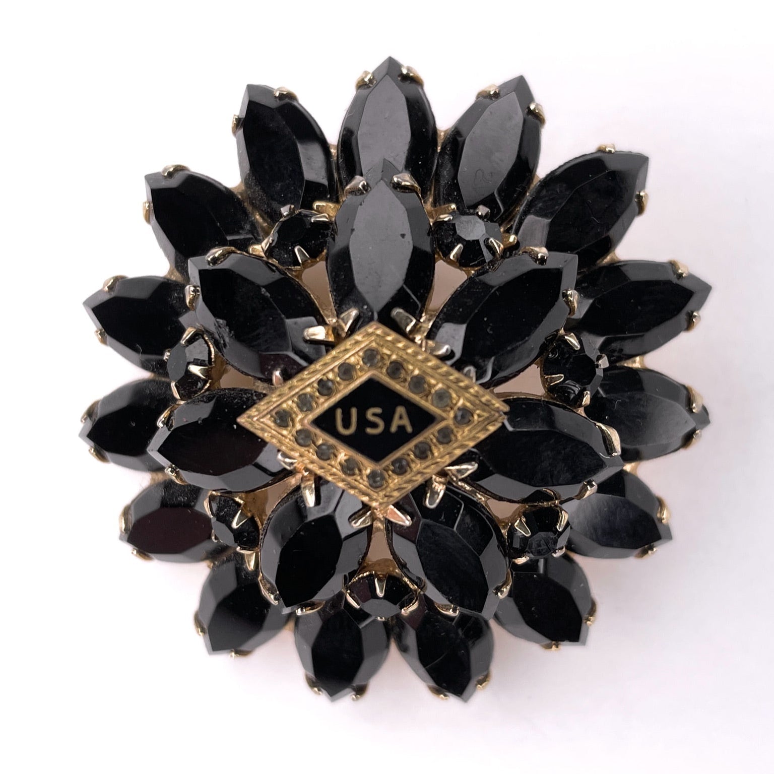 U.S.A Vintage Brooch BR957