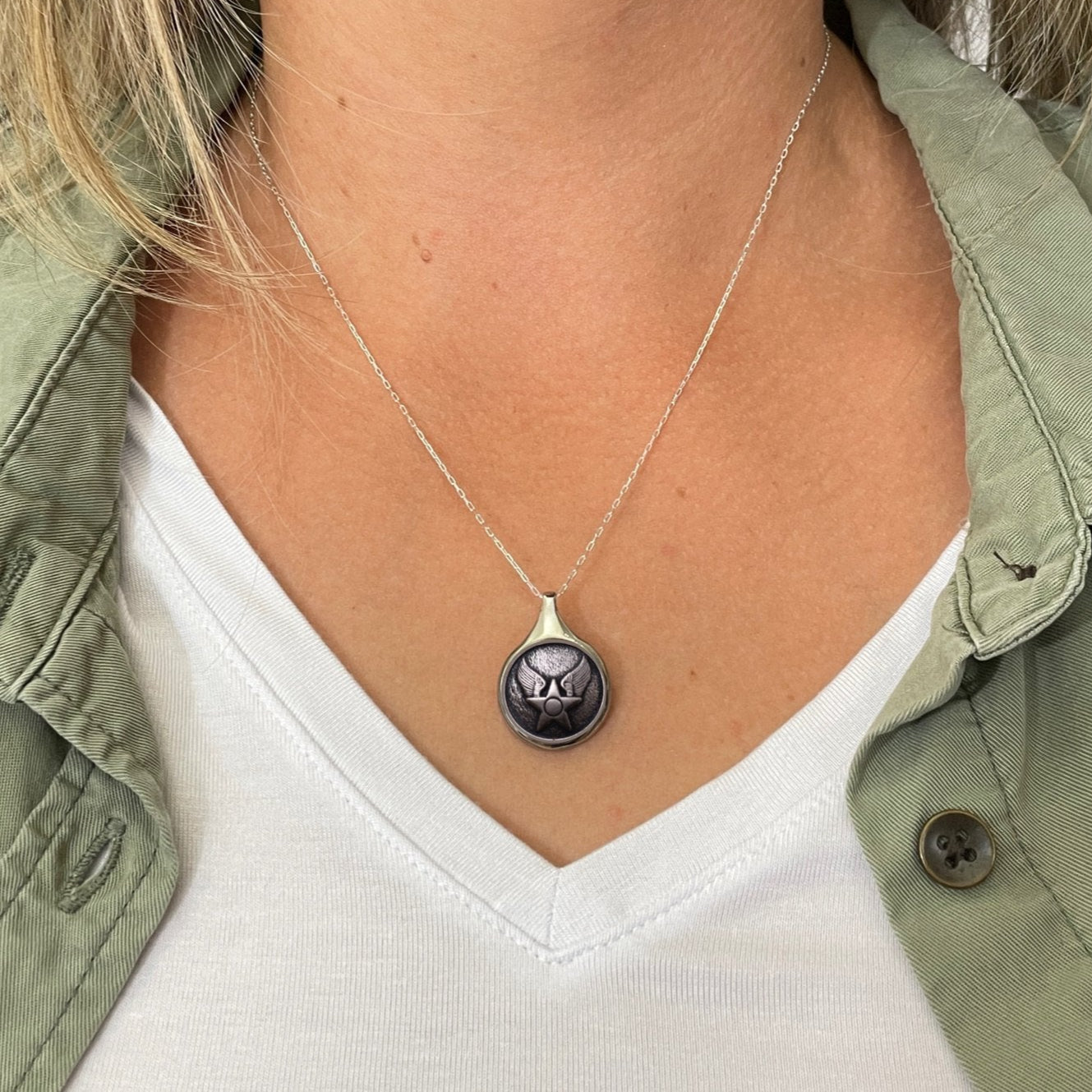 Legacy Collection | Button Sleek Silver Necklace