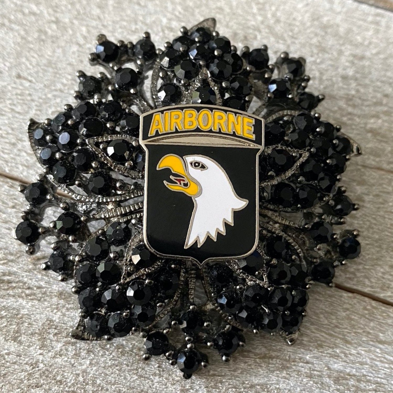 101st Airborne Division Limited Edition Brooch BR818