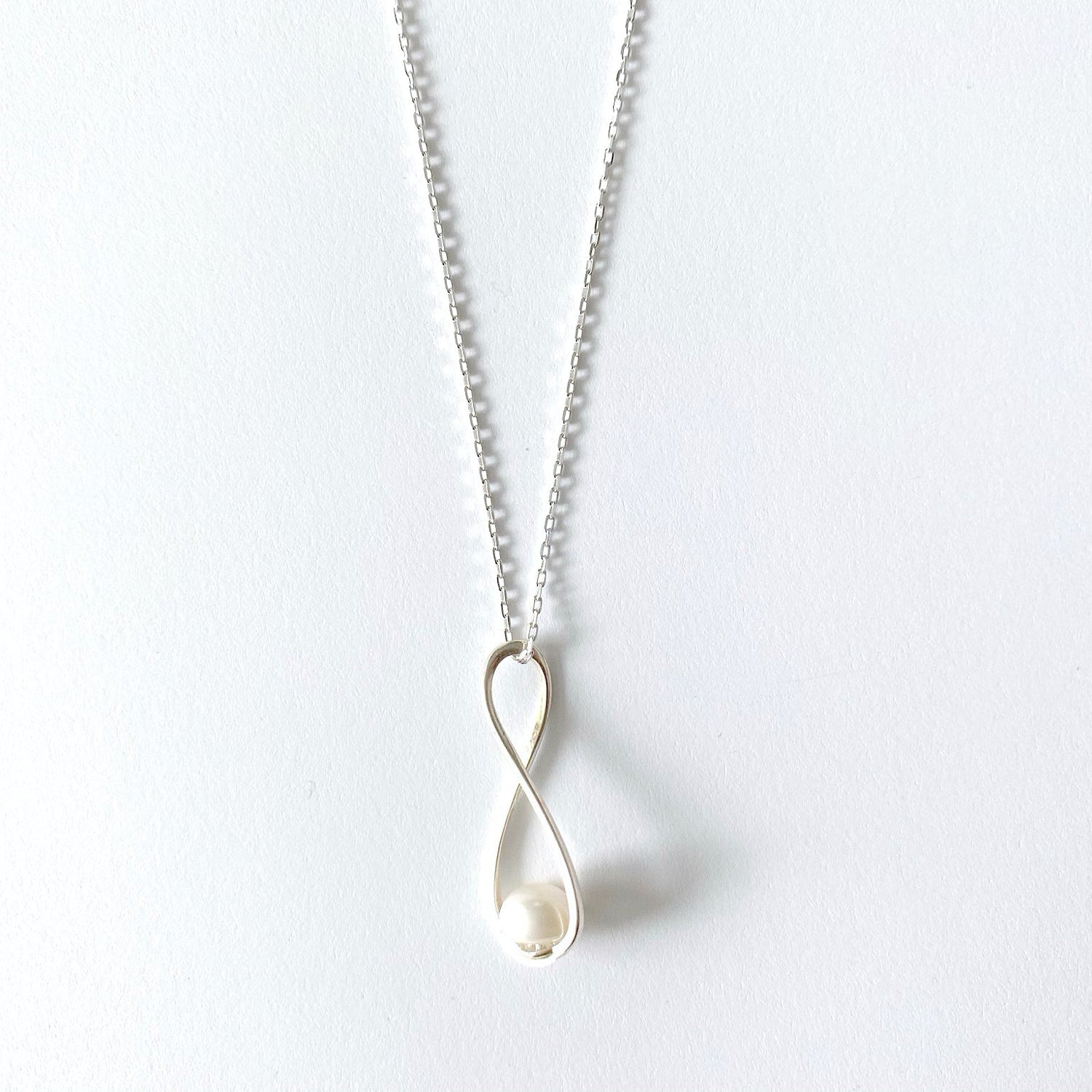 Endless Grace Pearl Necklace