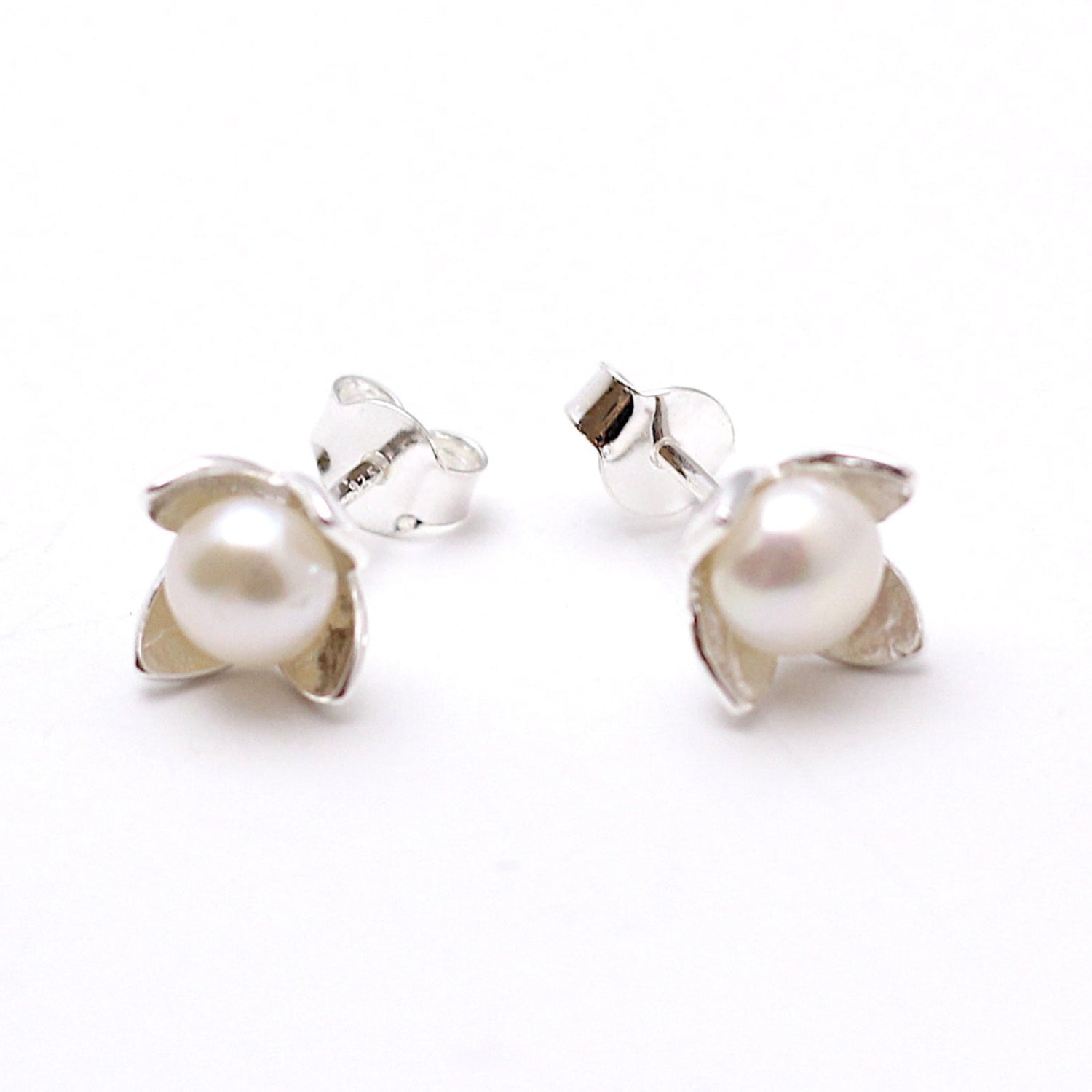 Freshwater Pearl Post Earrings