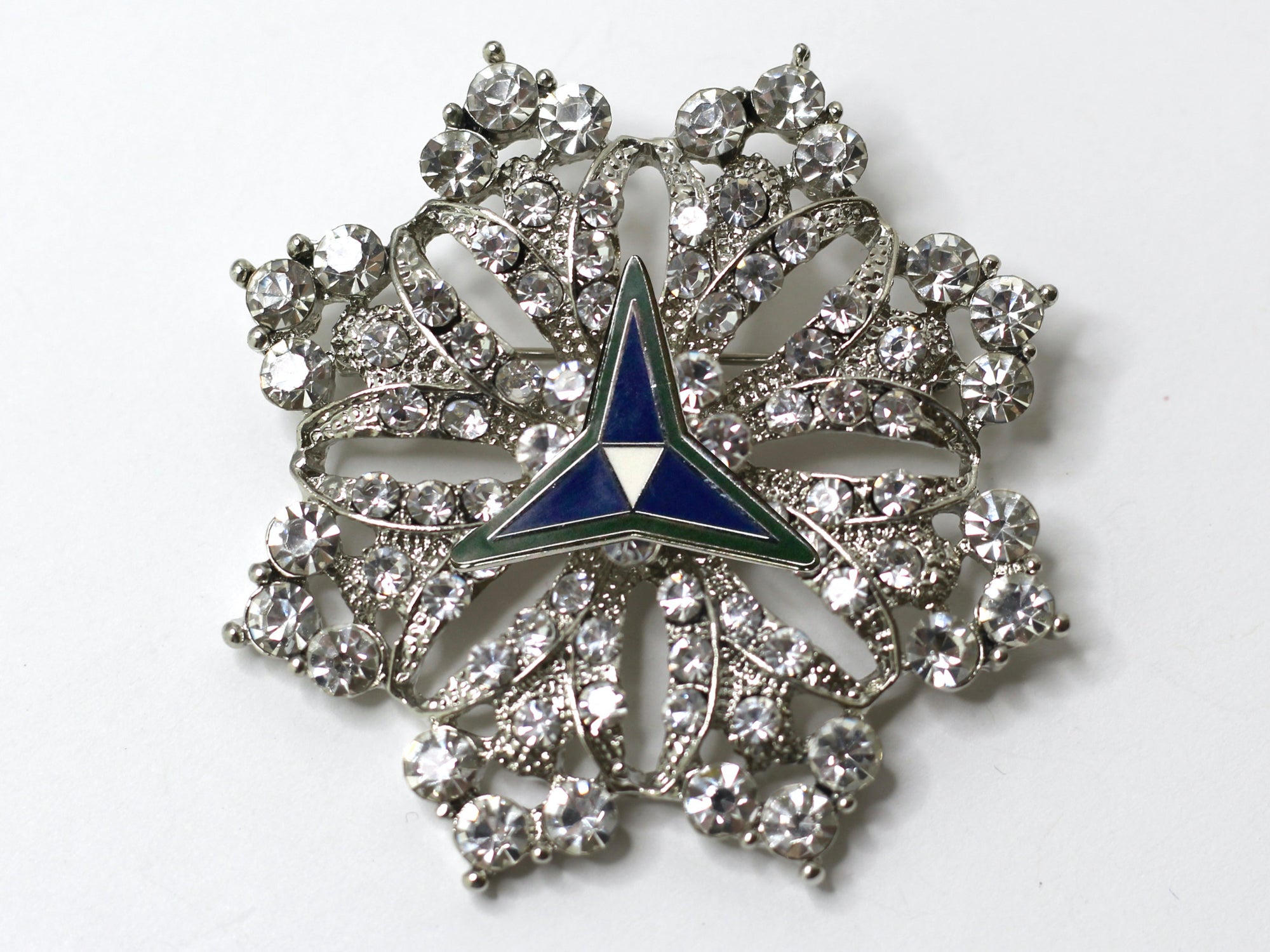 III Corps Brooch 22C