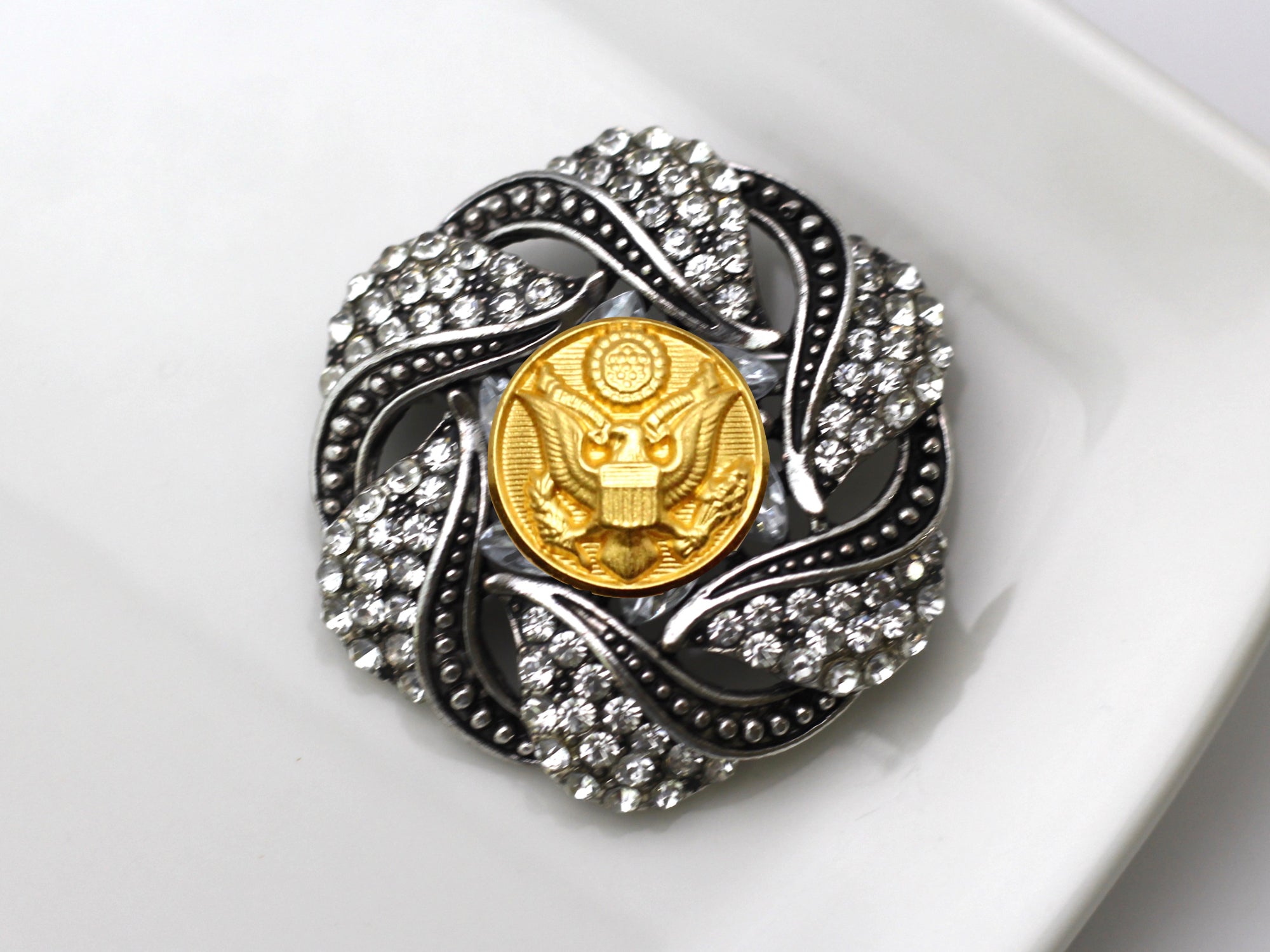 Military Button Brooch 23E