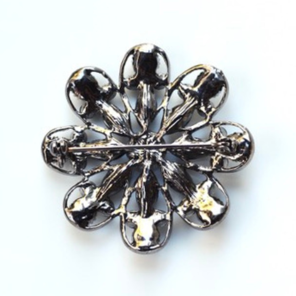 Brooch 12L