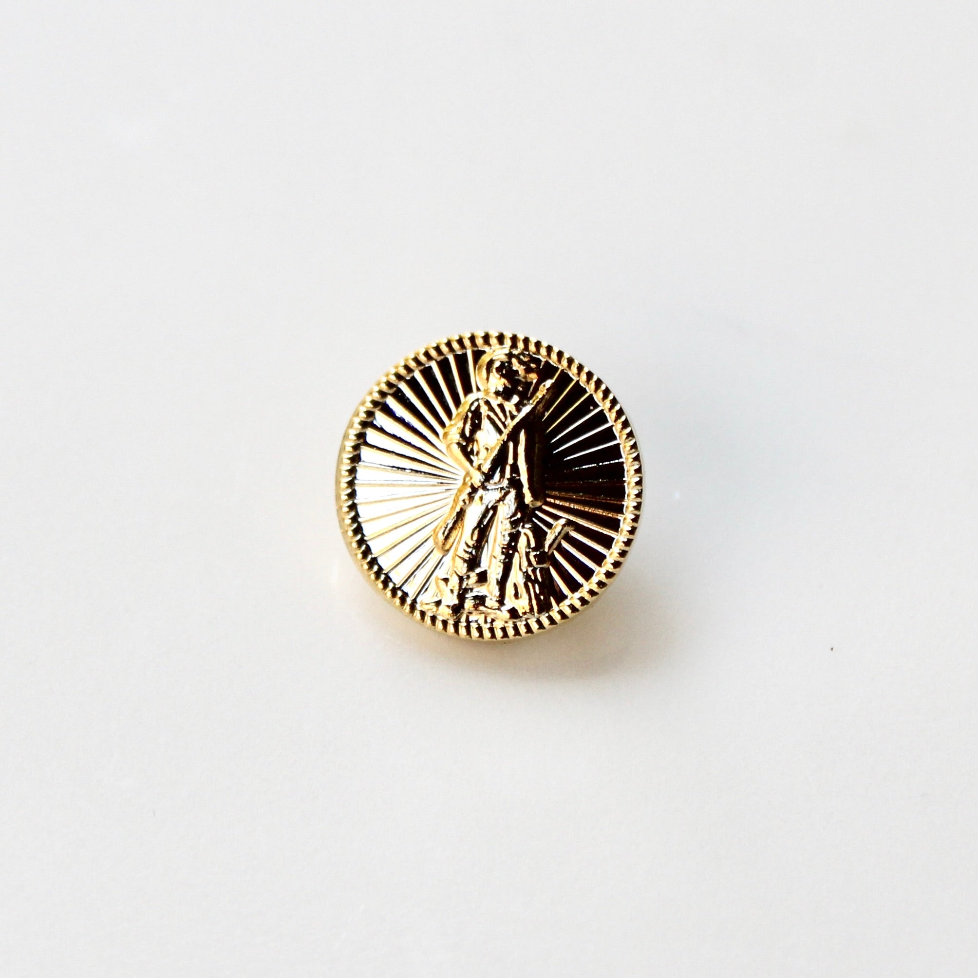 Signature Gold National Guard Lapel Pin
