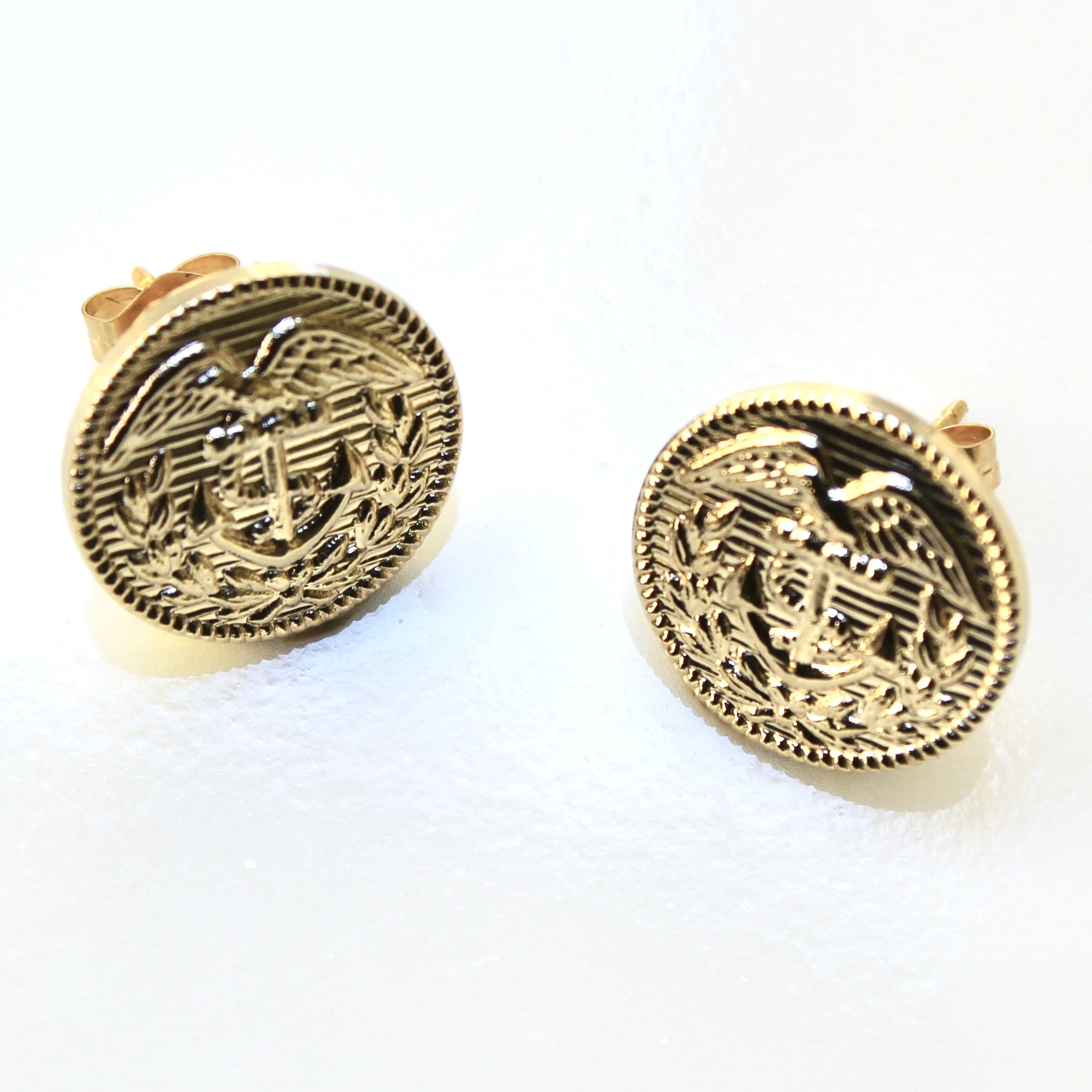 Signature Gold Coast Guard Post Earrings