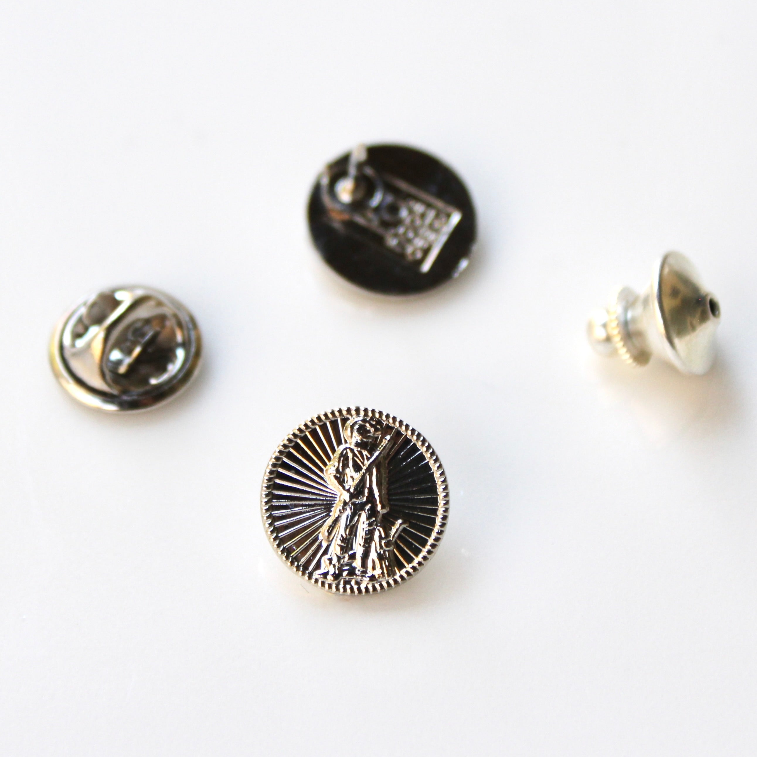 Signature Silver National Guard Lapel Pin