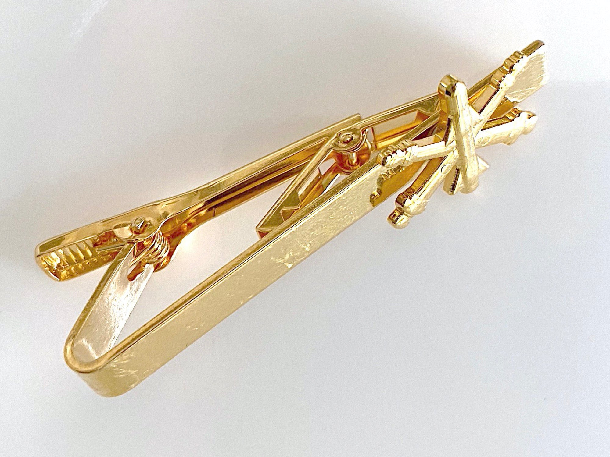 Air Defense Artillery (AD) Tie Bar