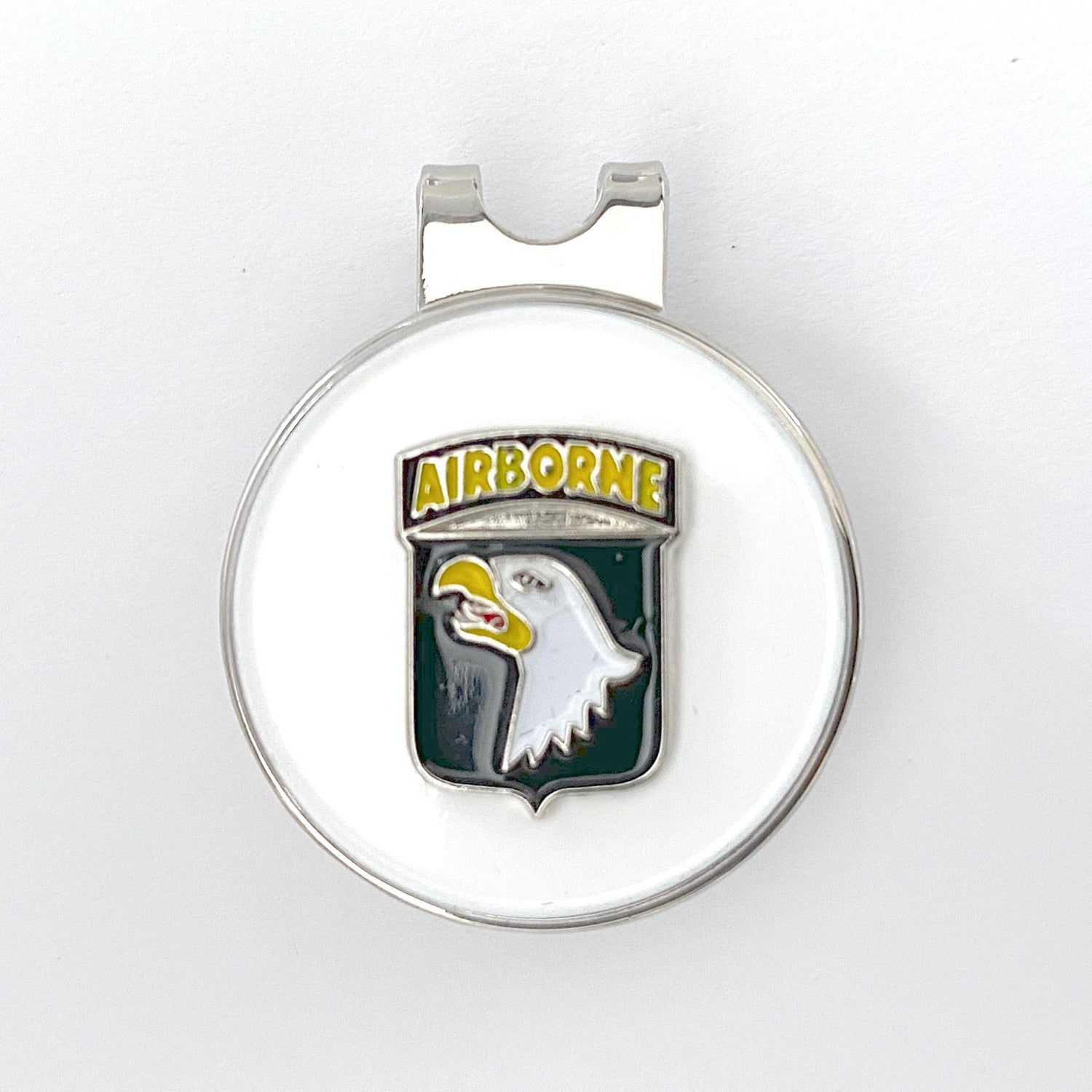 A golf hat clip featuring the 101st Airborne Division insignia with an eagle motif, primarily in green, yellow, and black colors.