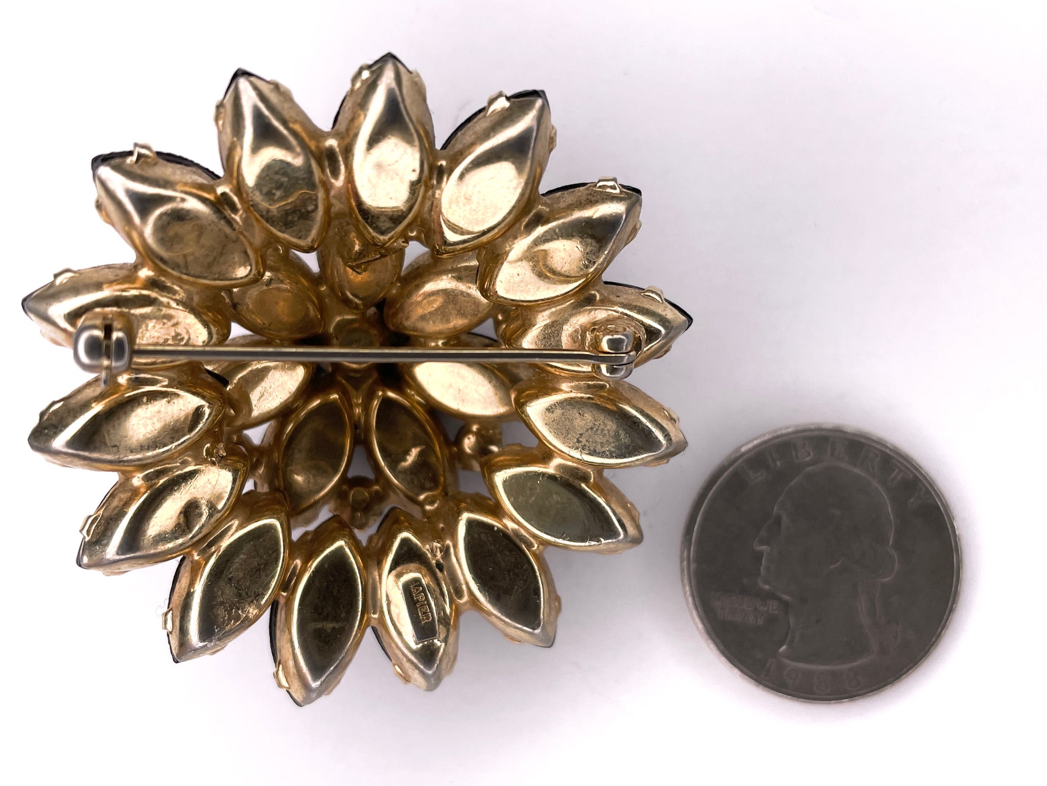 U.S.A Vintage Brooch BR957
