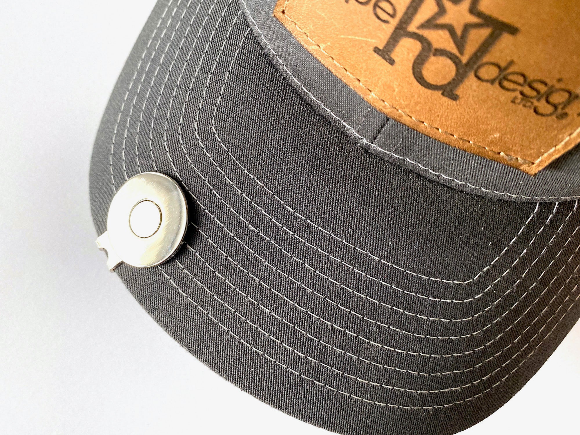 Armor Golf Hat Clip and Ball Marker