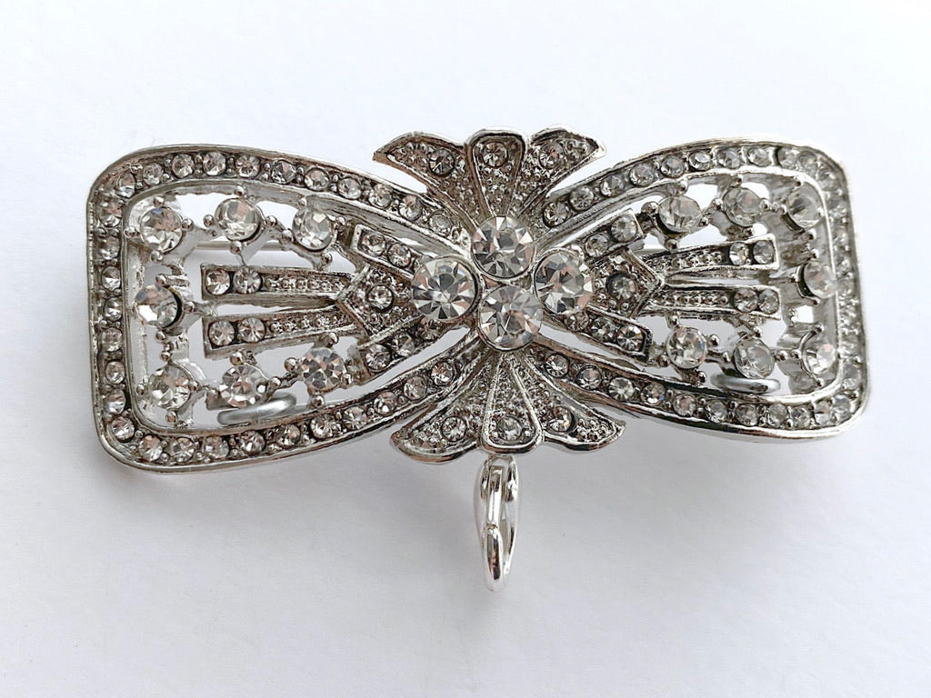Medallion Brooch Upgrade