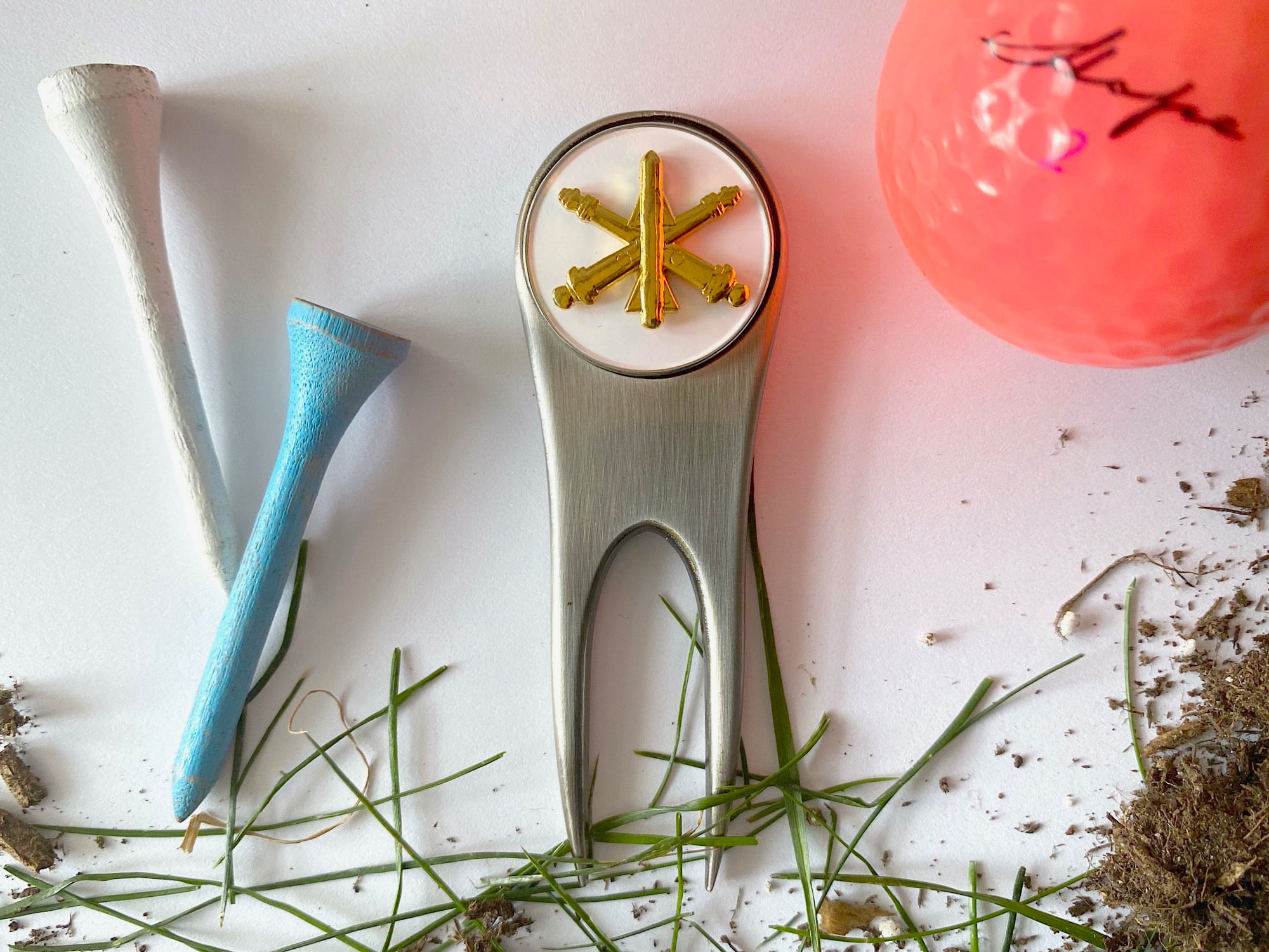 Air Defense Artillery (AD) Golf Divot Tool and Ball Marker