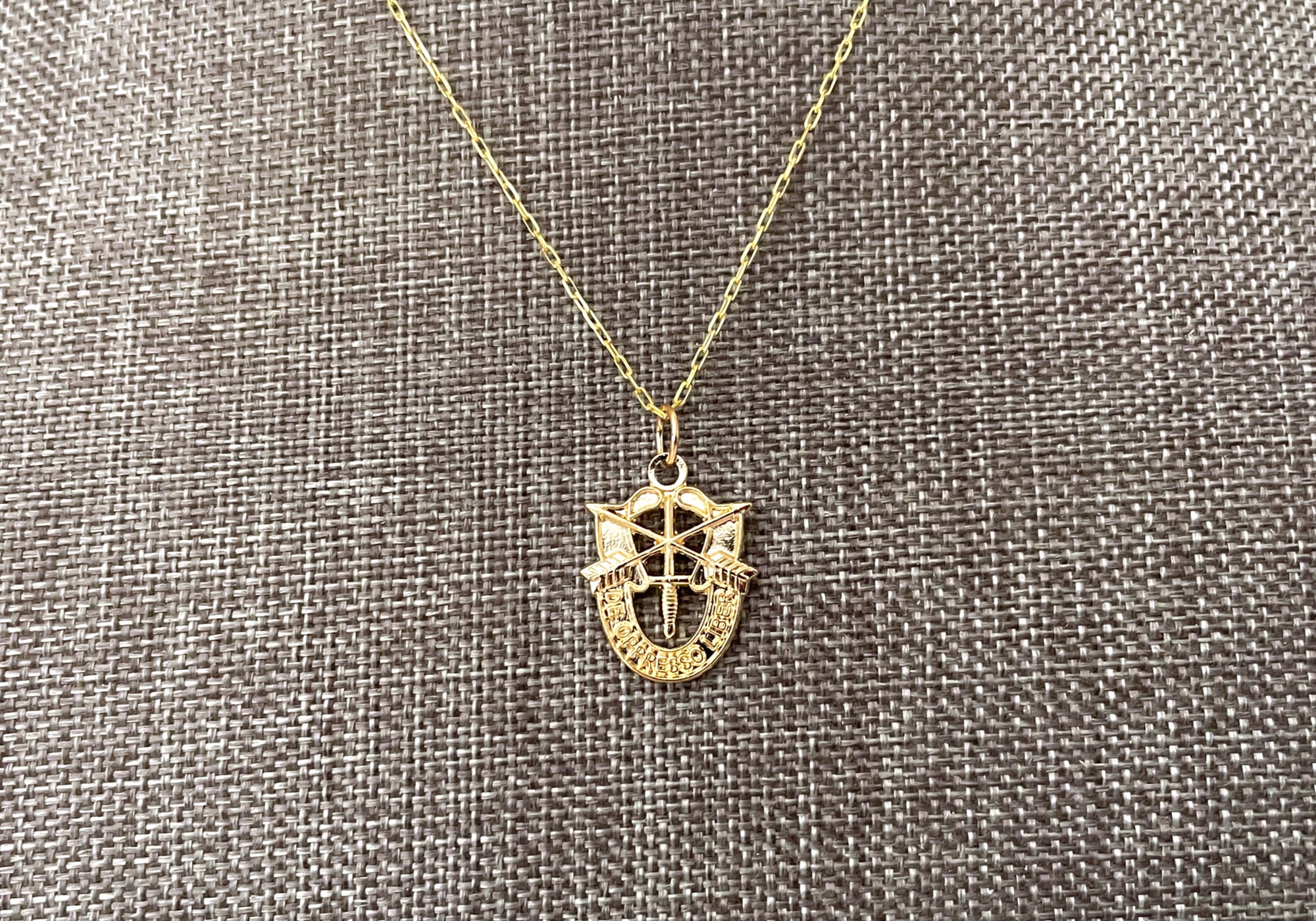 US Army Special Forces 'De Oppresso Liber' (DOL) Gold Charm Necklace