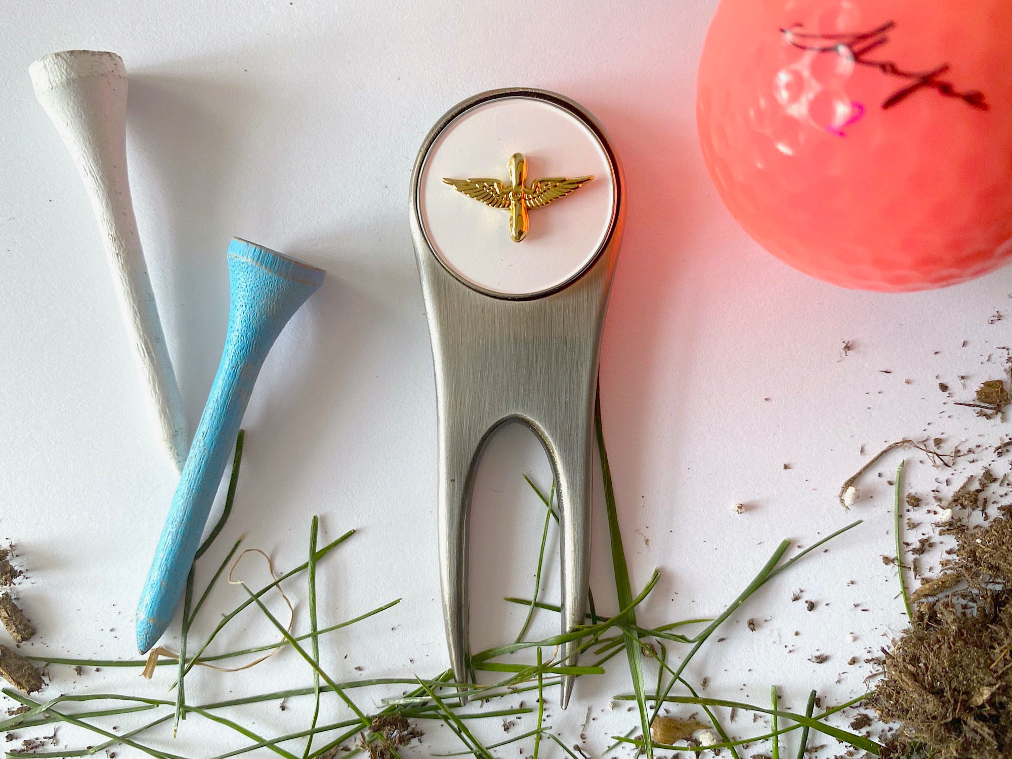 Aviation Golf Divot Tool and Ball Marker