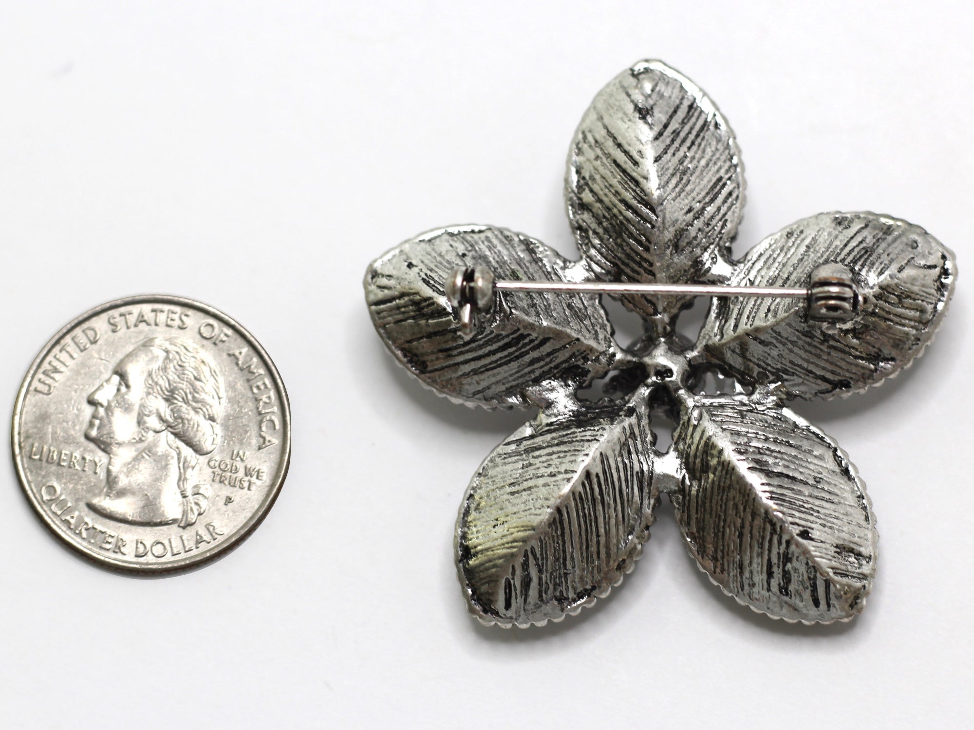 Brooch 13N