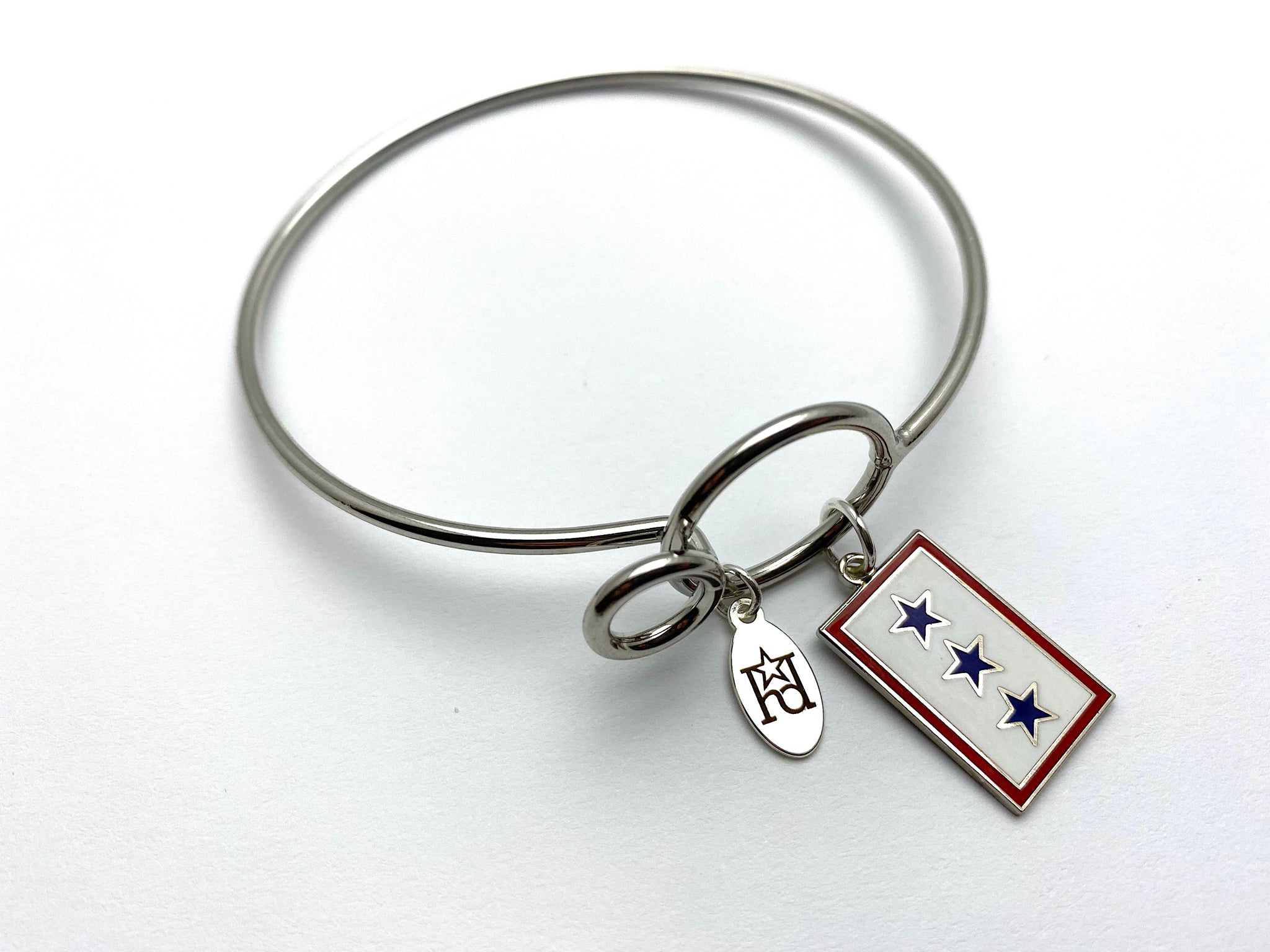 Blue Star Banner Memory Wire Bracelet