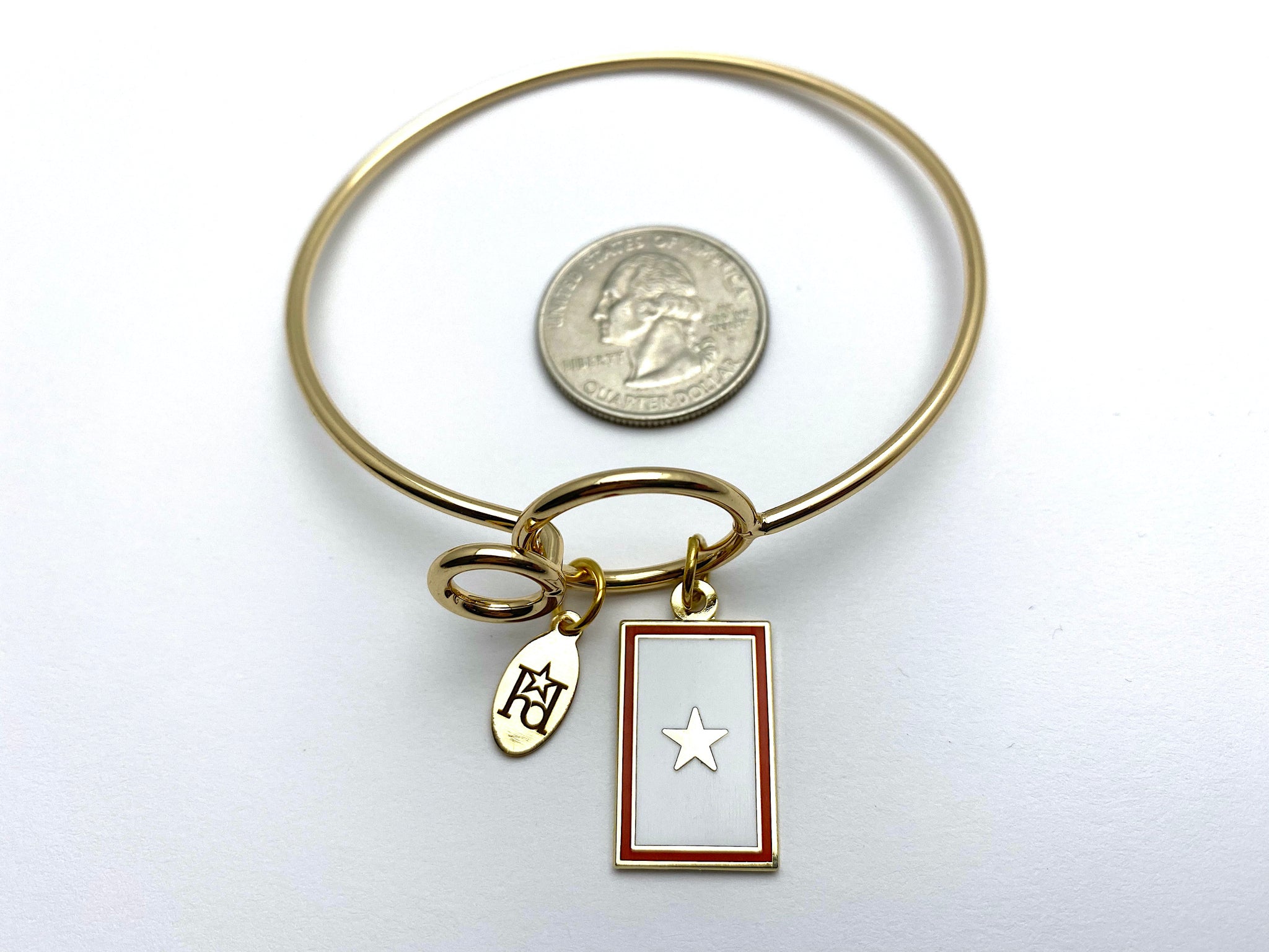 Gold Star Banner Memory Wire Bracelet