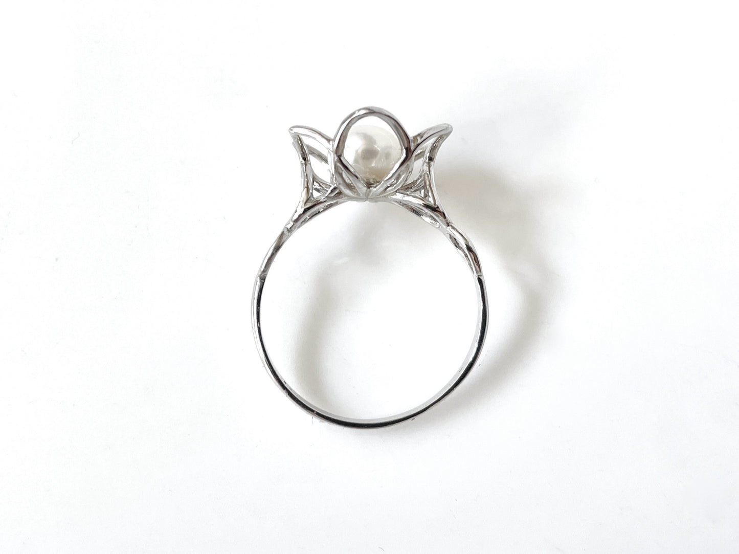 Flower Sterling Silver Pearl Ring