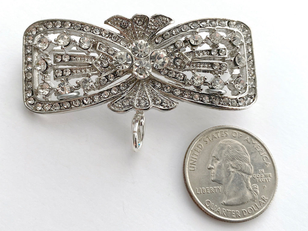 Medallion Brooch Upgrade