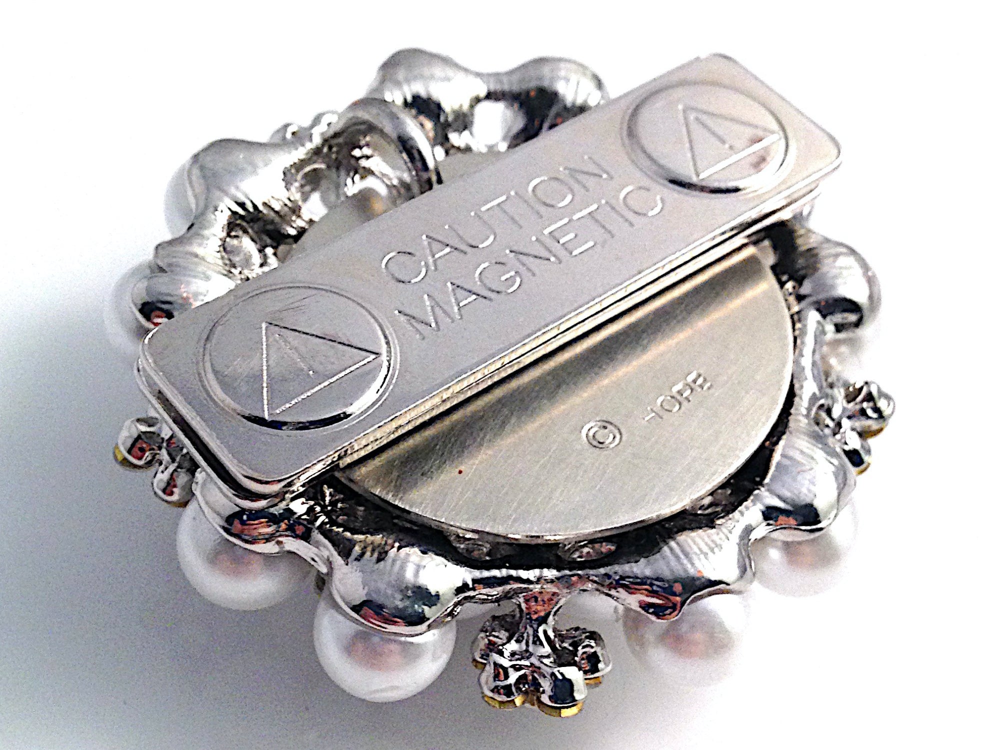 Magnetic Brooch Backing