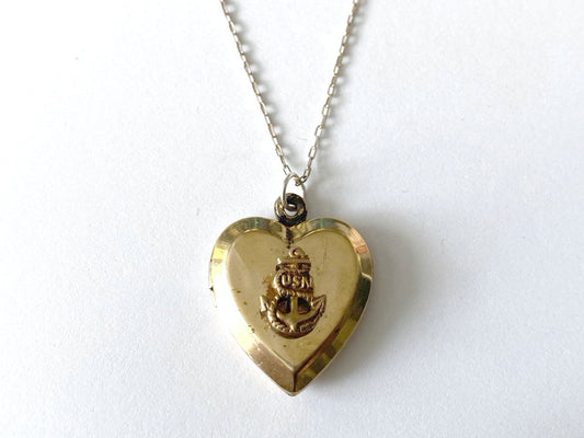 Vintage Sweetheart Necklace | Navy Heart Locket VB801