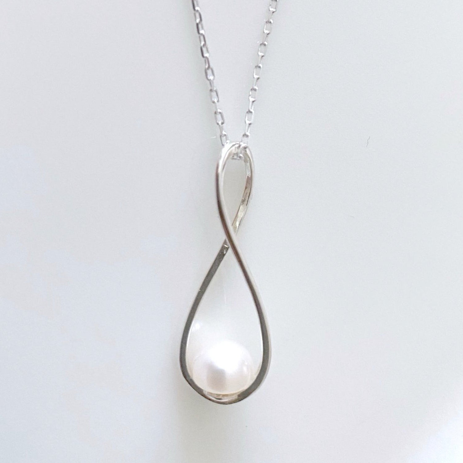 Endless Grace Pearl Necklace