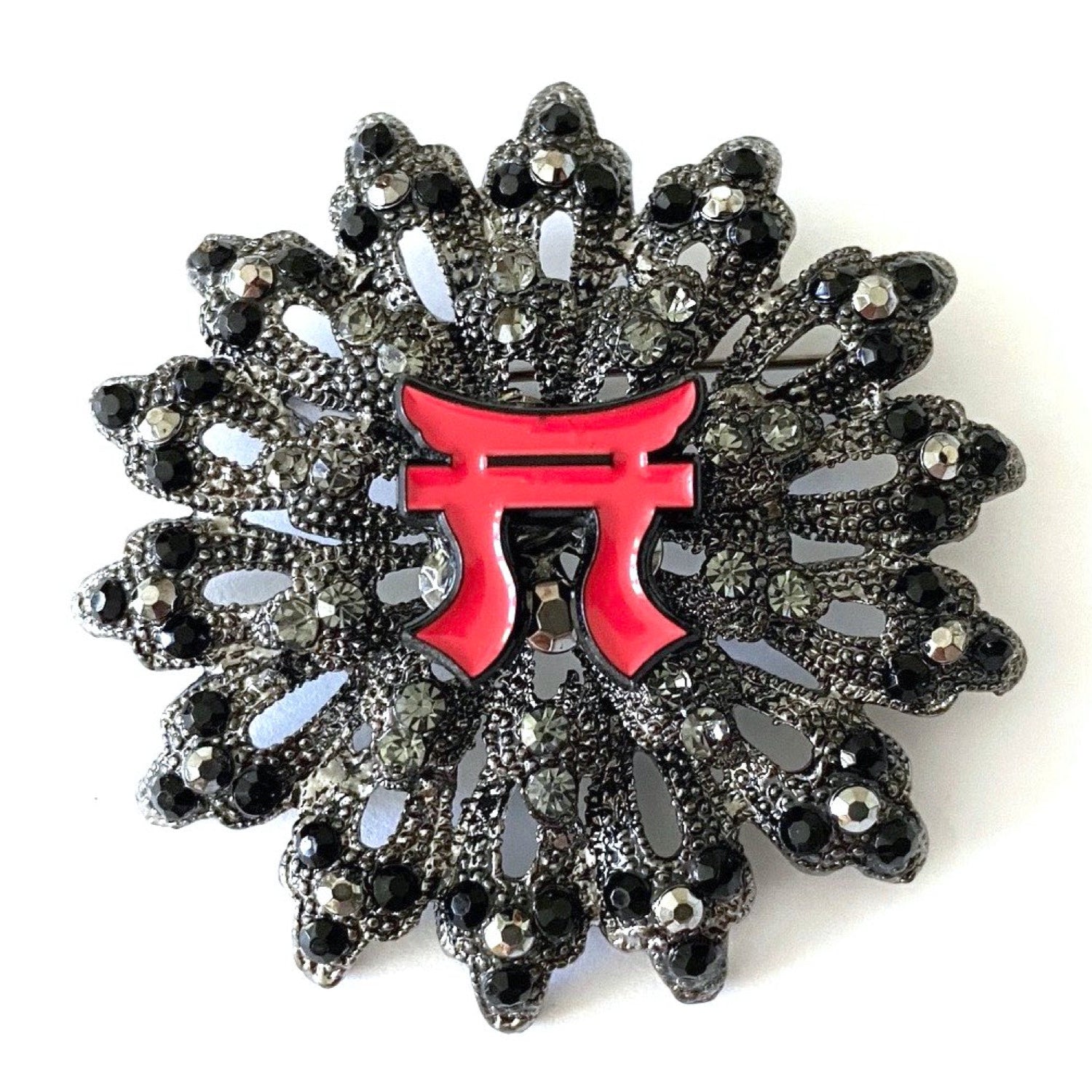 187th Airborne Infantry Regiment "Rakkasans" Brooch 16O