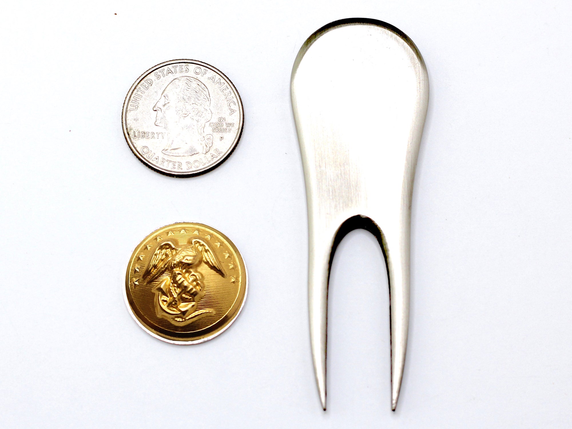 Marine Golf Divot Tool and Ball Marker