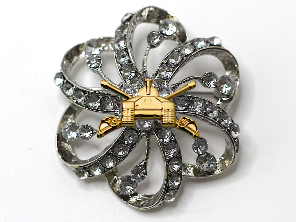 Armor Brooch 10D