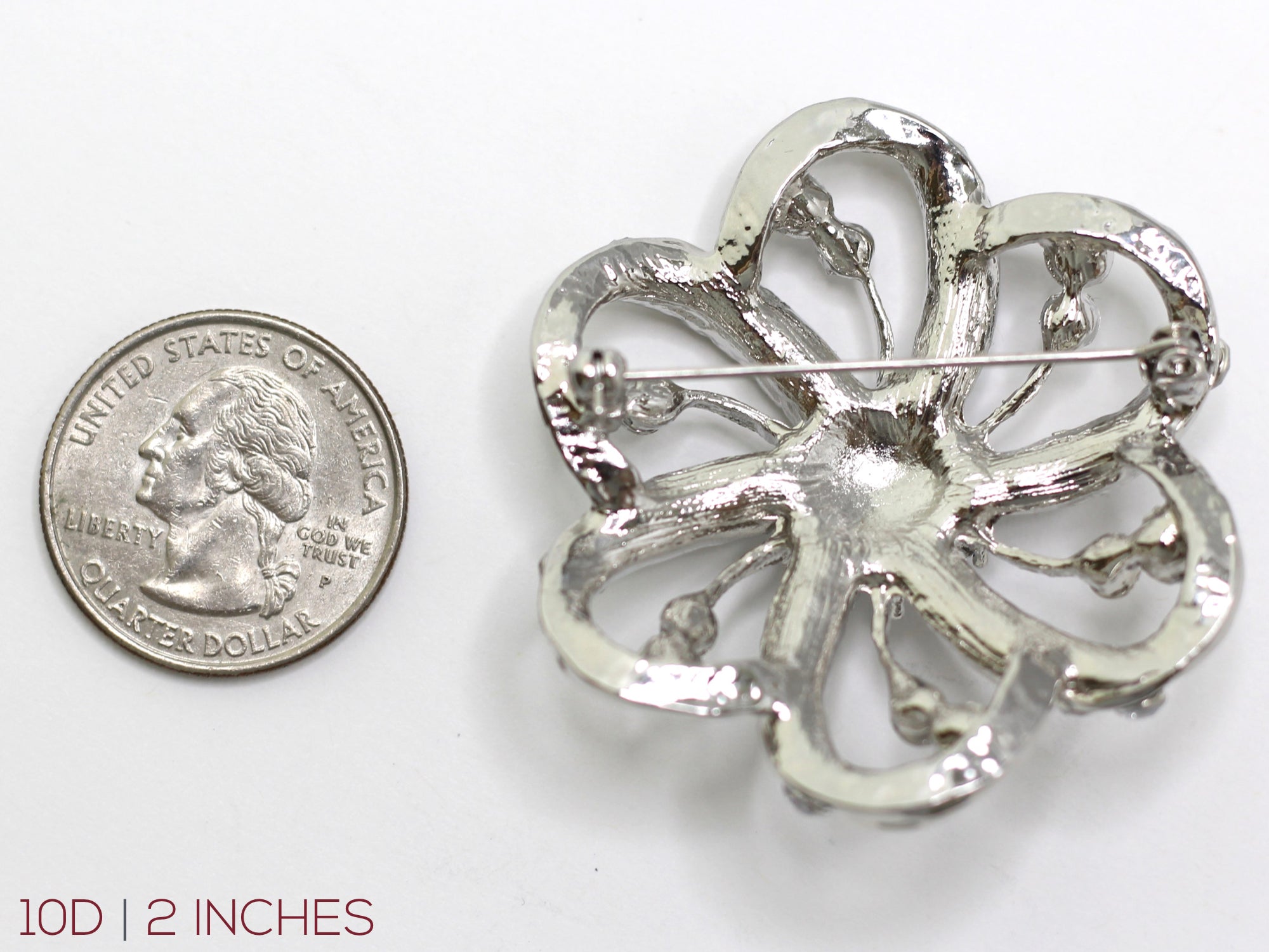 Armor Brooch 10D
