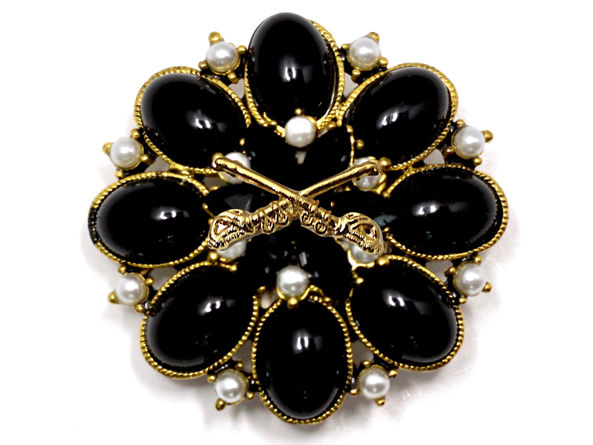 Cavalry Brooch 13A