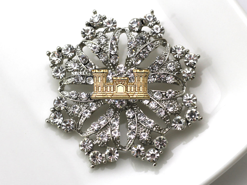 Engineer Brooch 22C