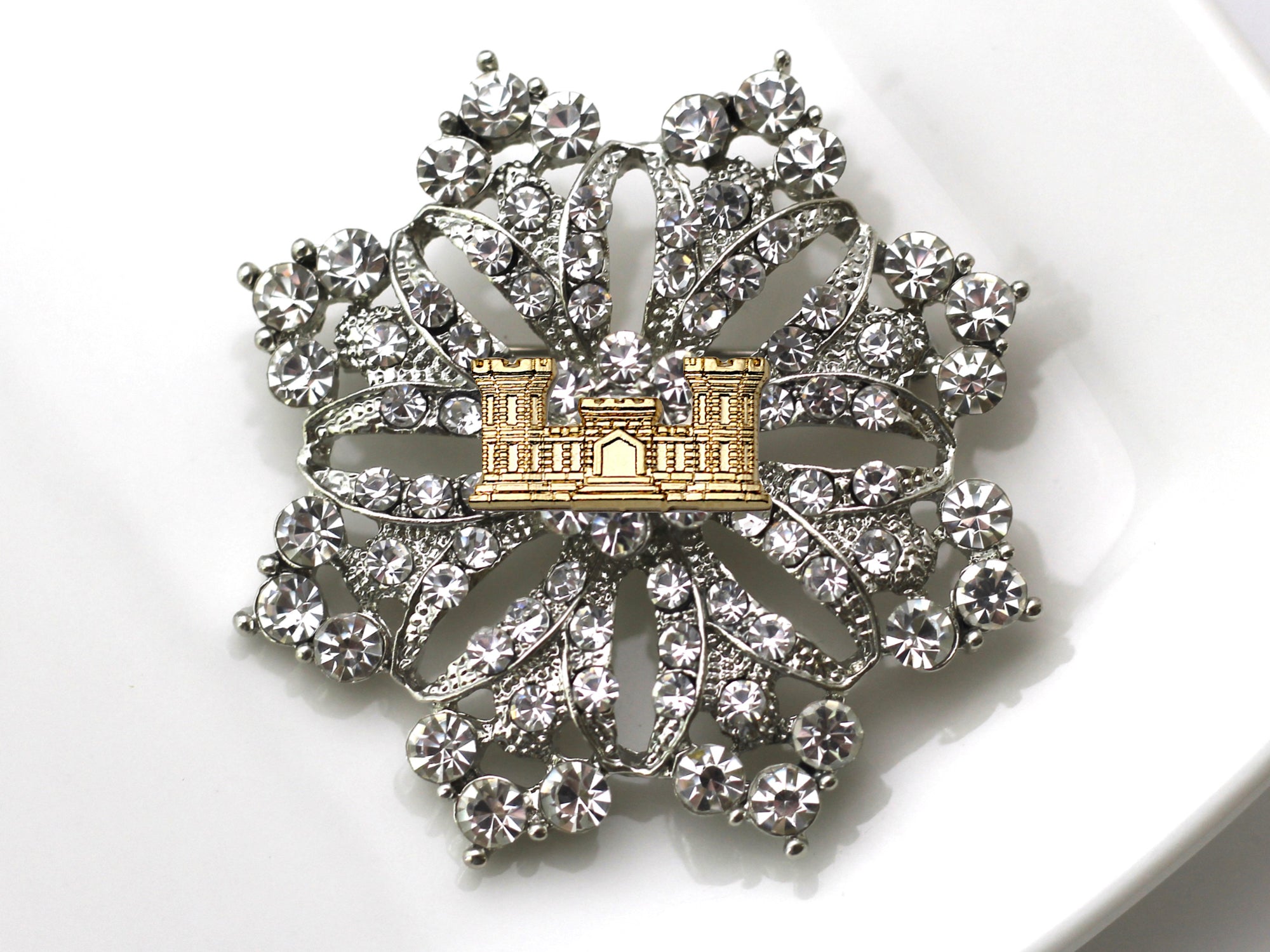 Engineer Brooch 22C