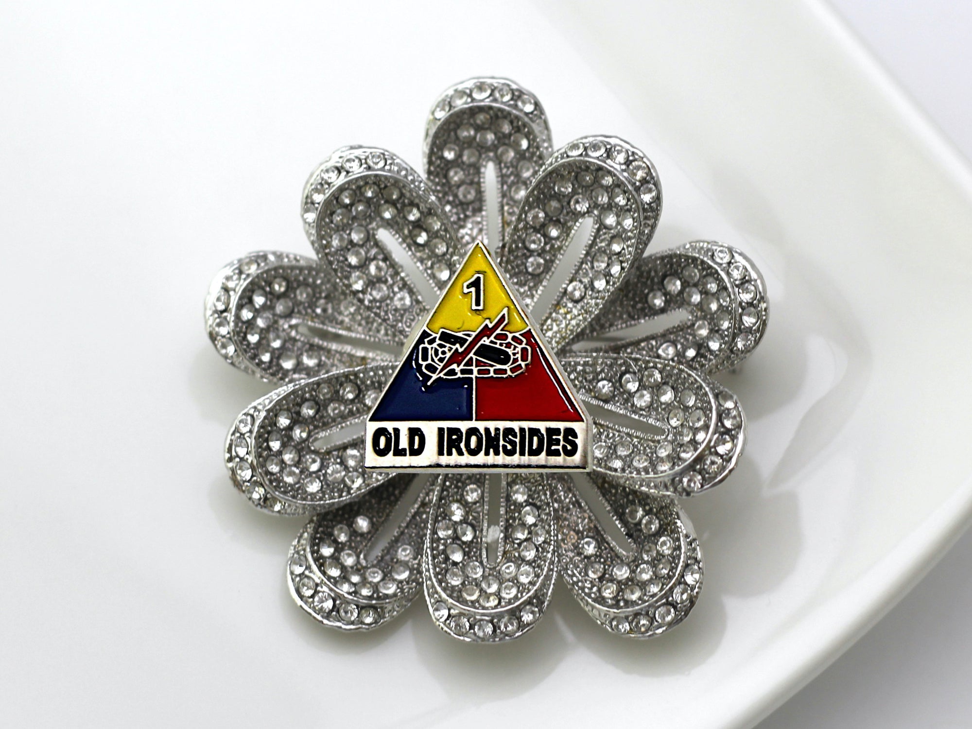 1st Armored Division Brooch 24G