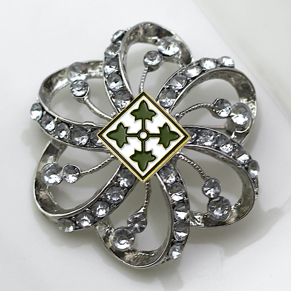 4th Infantry Division Brooch 10D