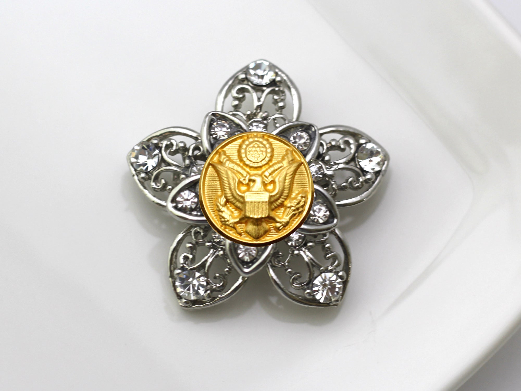 Military Button Brooch 14K