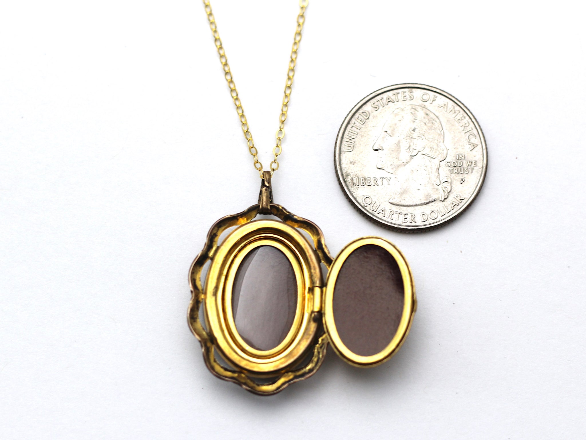 WWII-era Vintage Sweetheart Necklace | Navy Locket VB100