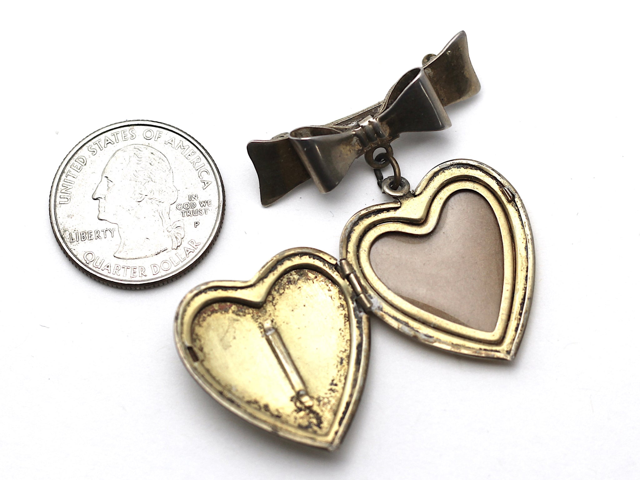 WWII-era Vintage Sweetheart Pin | Aviation Locket VB126