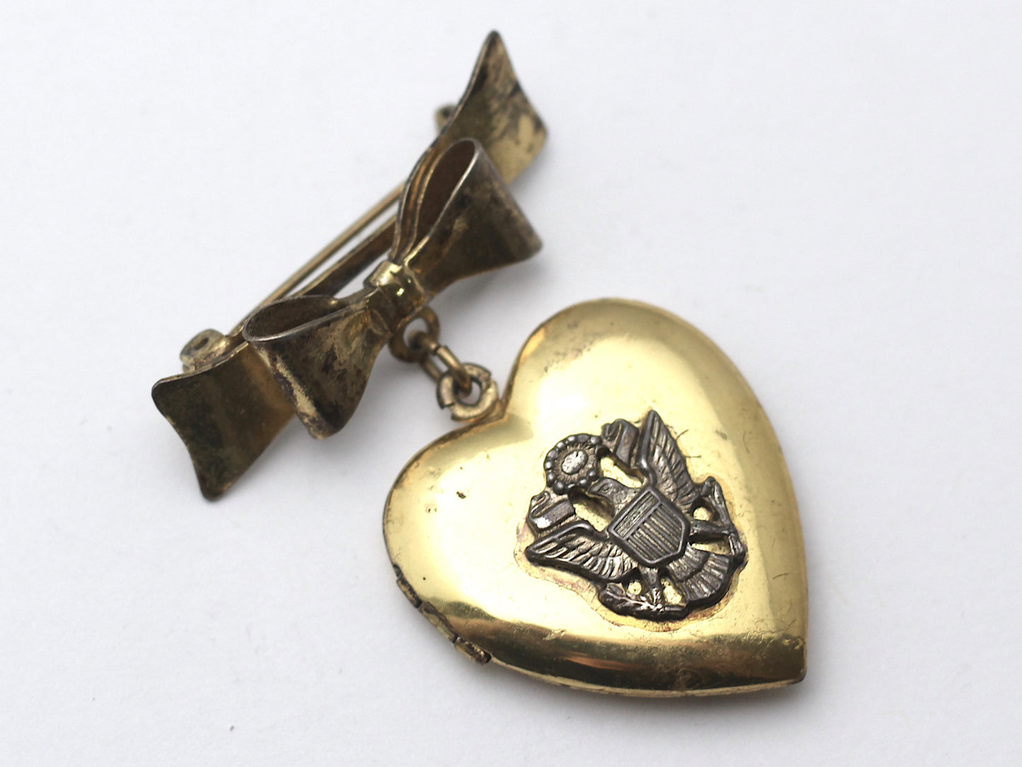 WWII-era Vintage Sweetheart Pin | Eagle Locket VB127