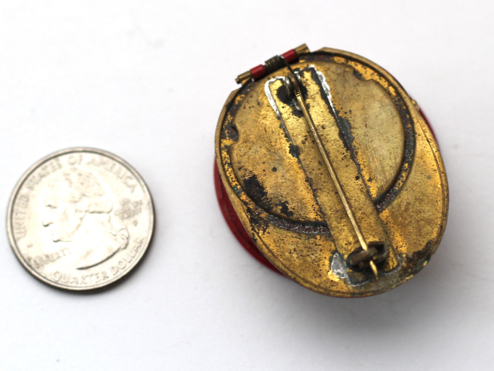 WWII-era Vintage Sweetheart Pin | Infantry locket brooch VB132