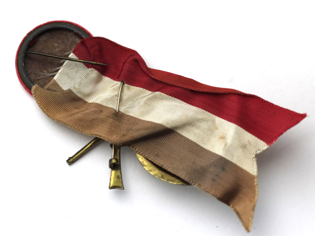 WWII-era Vintage Sweetheart Pin | General MacArthur Infantry Rifles VB163