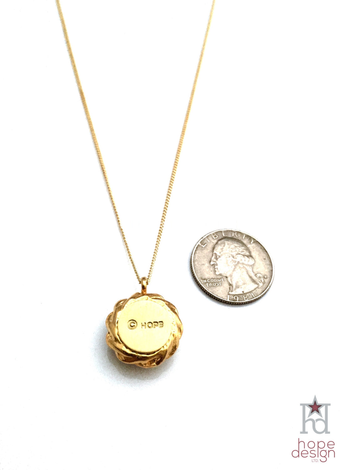 Vintage WWII 1943 Button Gold Tone Pendant Necklace